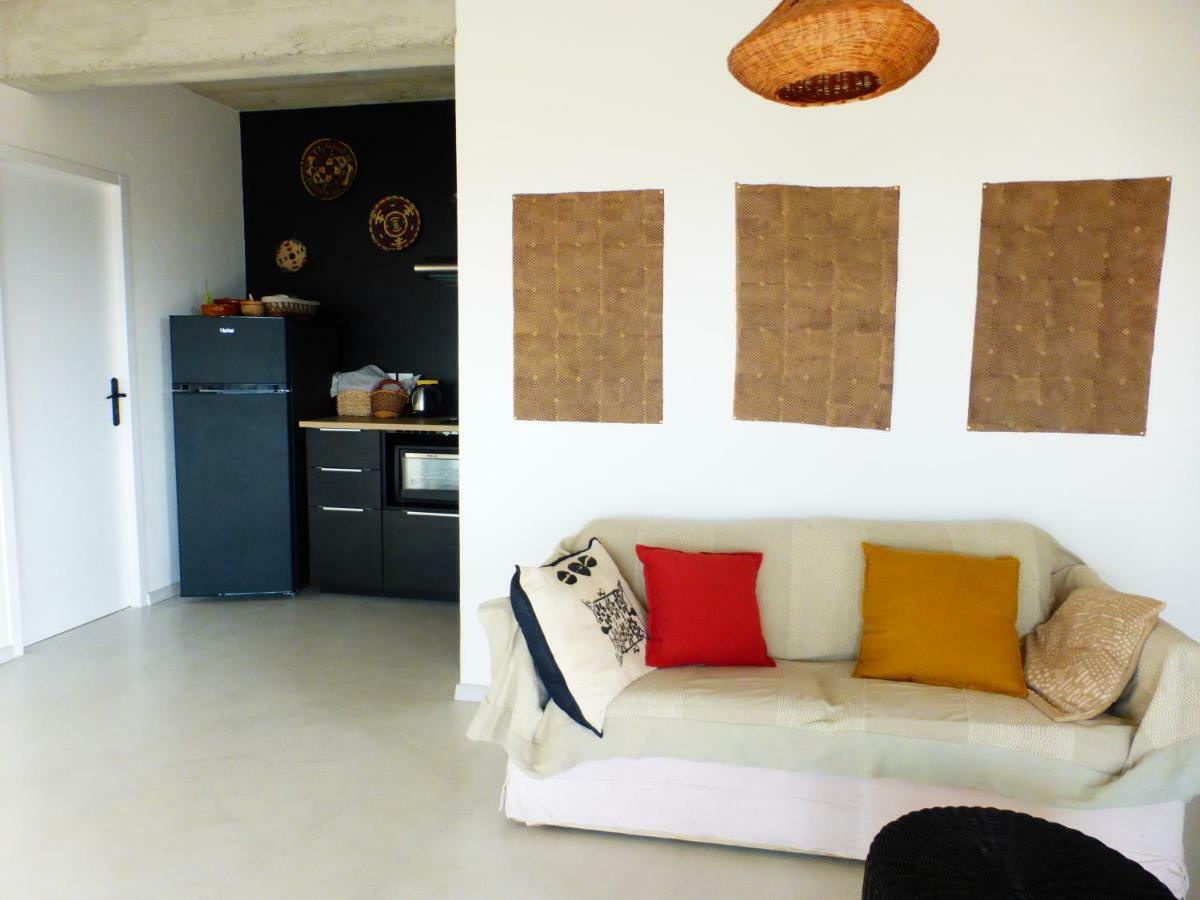 Maison Itze Saint-Saturnin-les-Apt Exterior photo